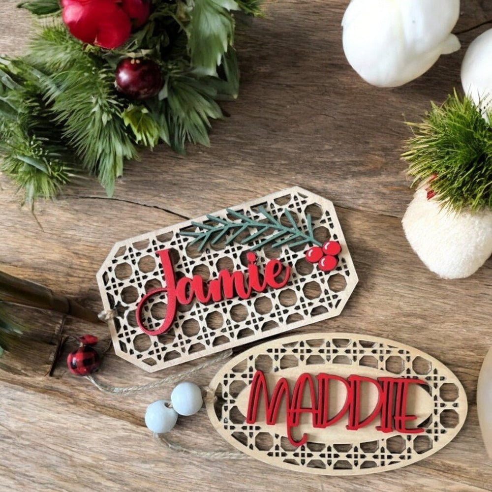 Christmas Gift Tag - Christmas Rattan Ornament - The Red Door Engraving Company Inc.