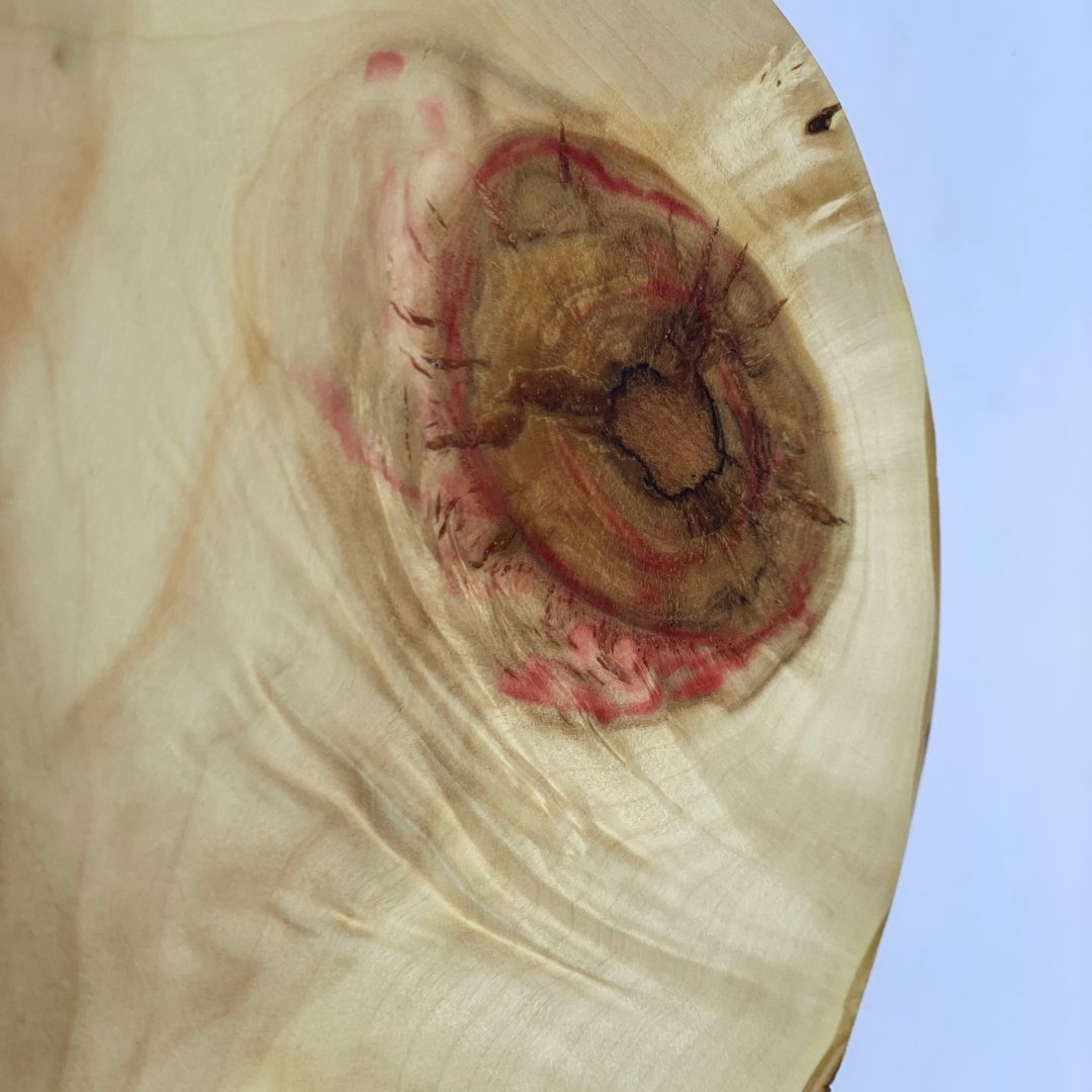 Personalized Manitoba maple live edge oval board – 20 to 22 inch rustic handcrafted style