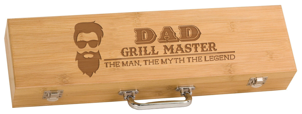 
                  
                    Bamboo BBQ Set with Grillmaster image and engraving - The Red Door Engraving Company Inc.
                  
                